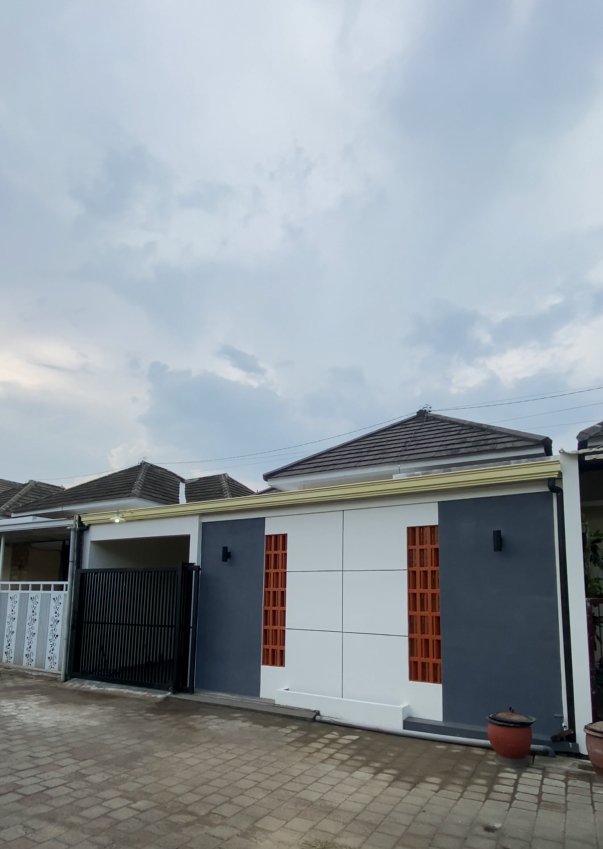 RENOVASI CARPORT, FASAD DAN TERAS