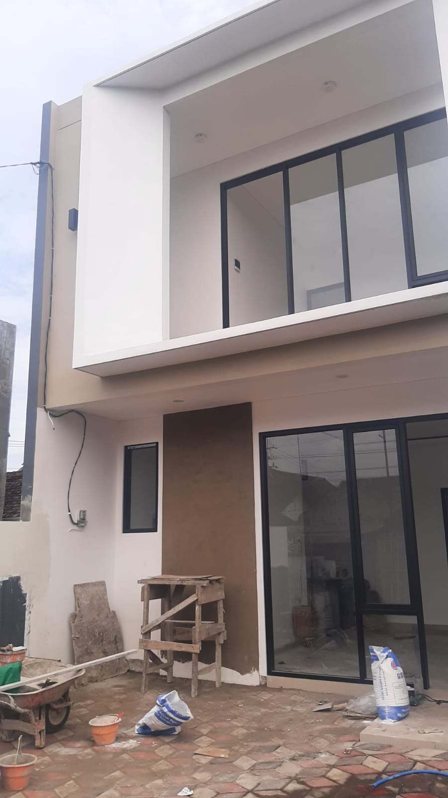 RUMAH MODERN TROPIS LIMASAN - Foto 2