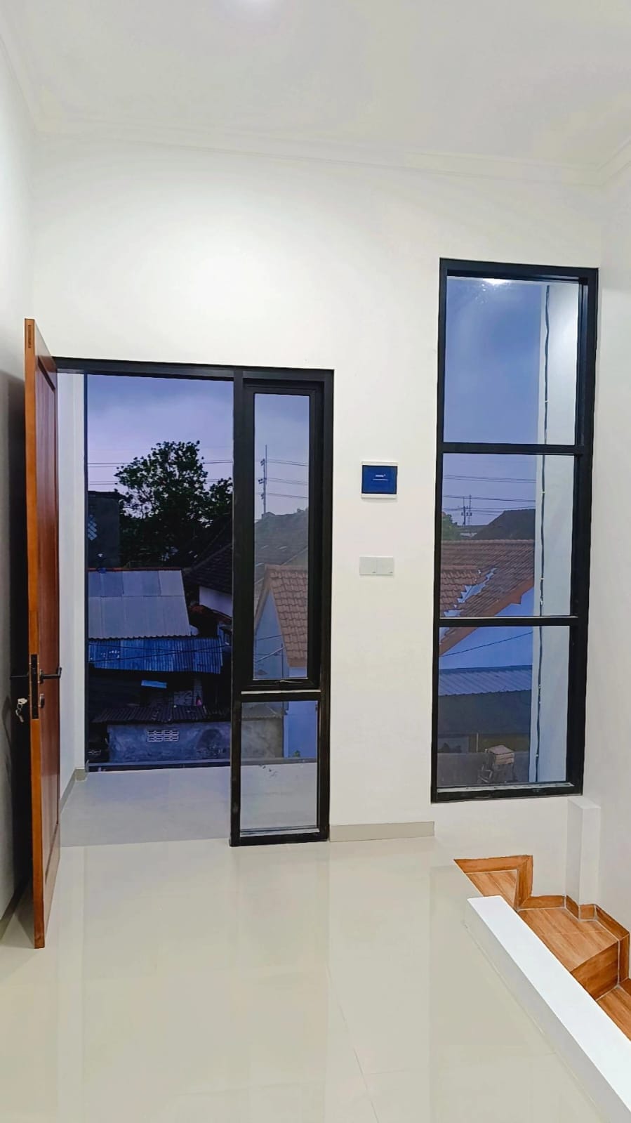 RUMAH SCANDINAVIAN - Foto 4